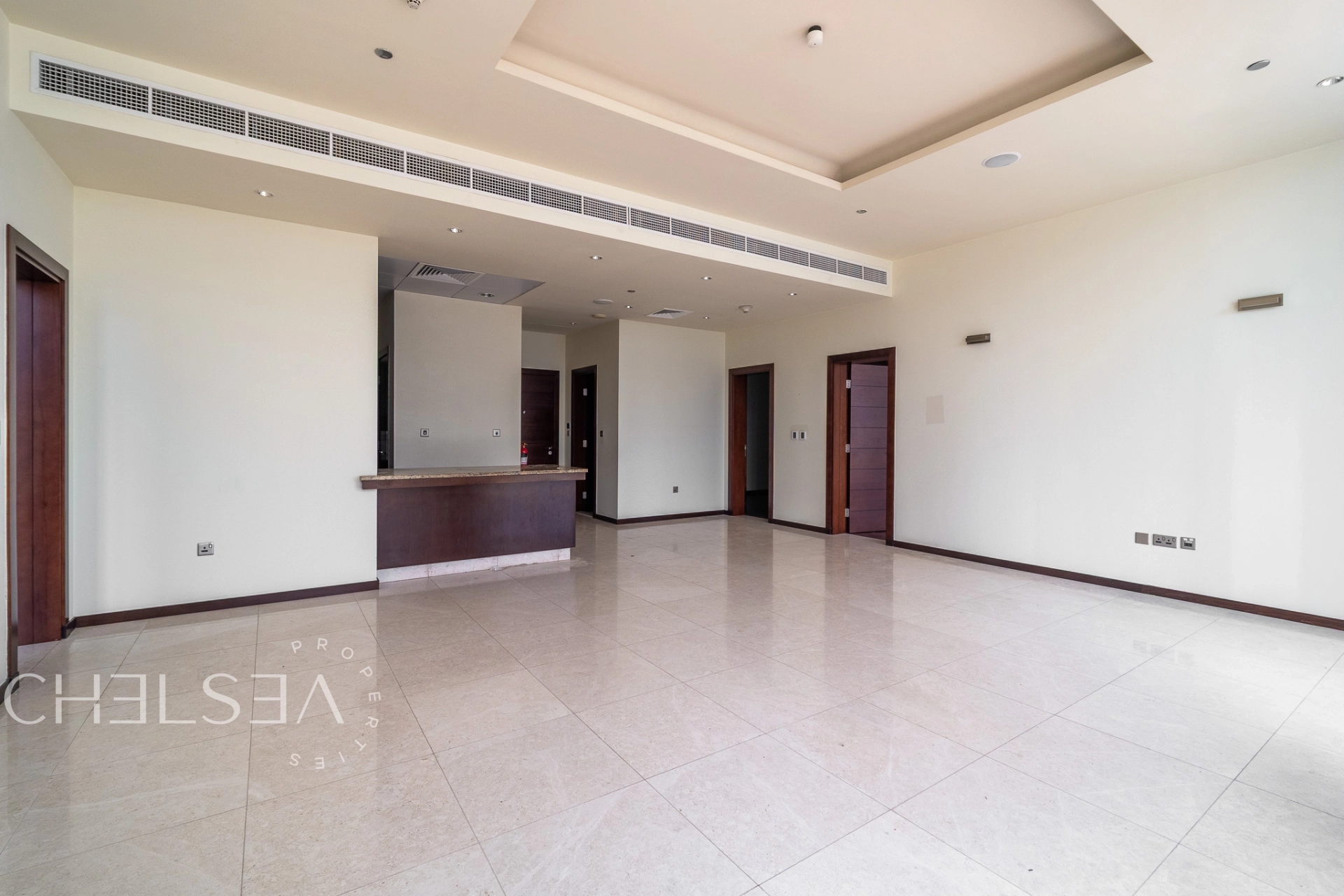 PARTIAL BEACH VIEW | BEST PRICE | VACANT UNIT