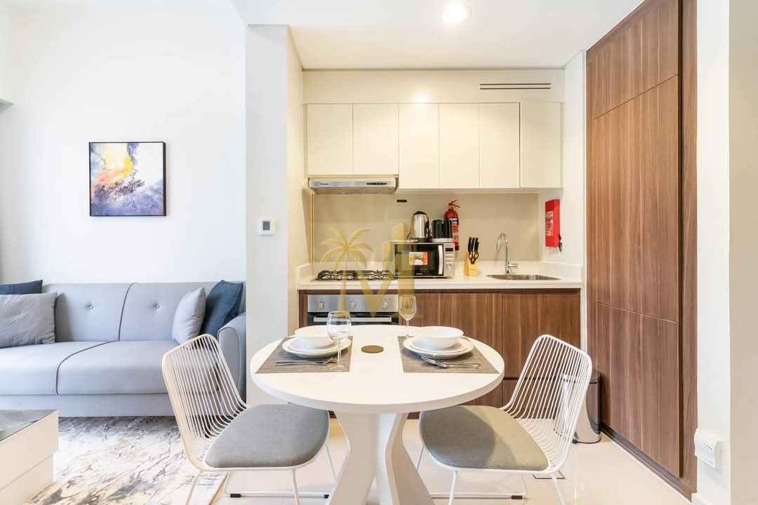 Fully Furnished | Big Layout | Heart of Business Bay