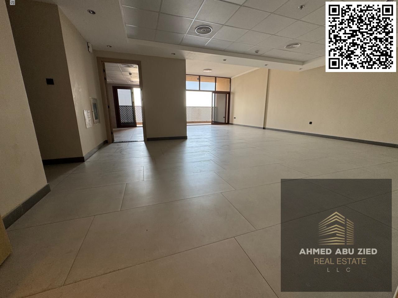 Elegant master‑bedroom apartment in Al Nakheel | Prime spot near THE BUs station, Gold Market and Ajman Corniche | Maid’s room | Laundry room | Built‑