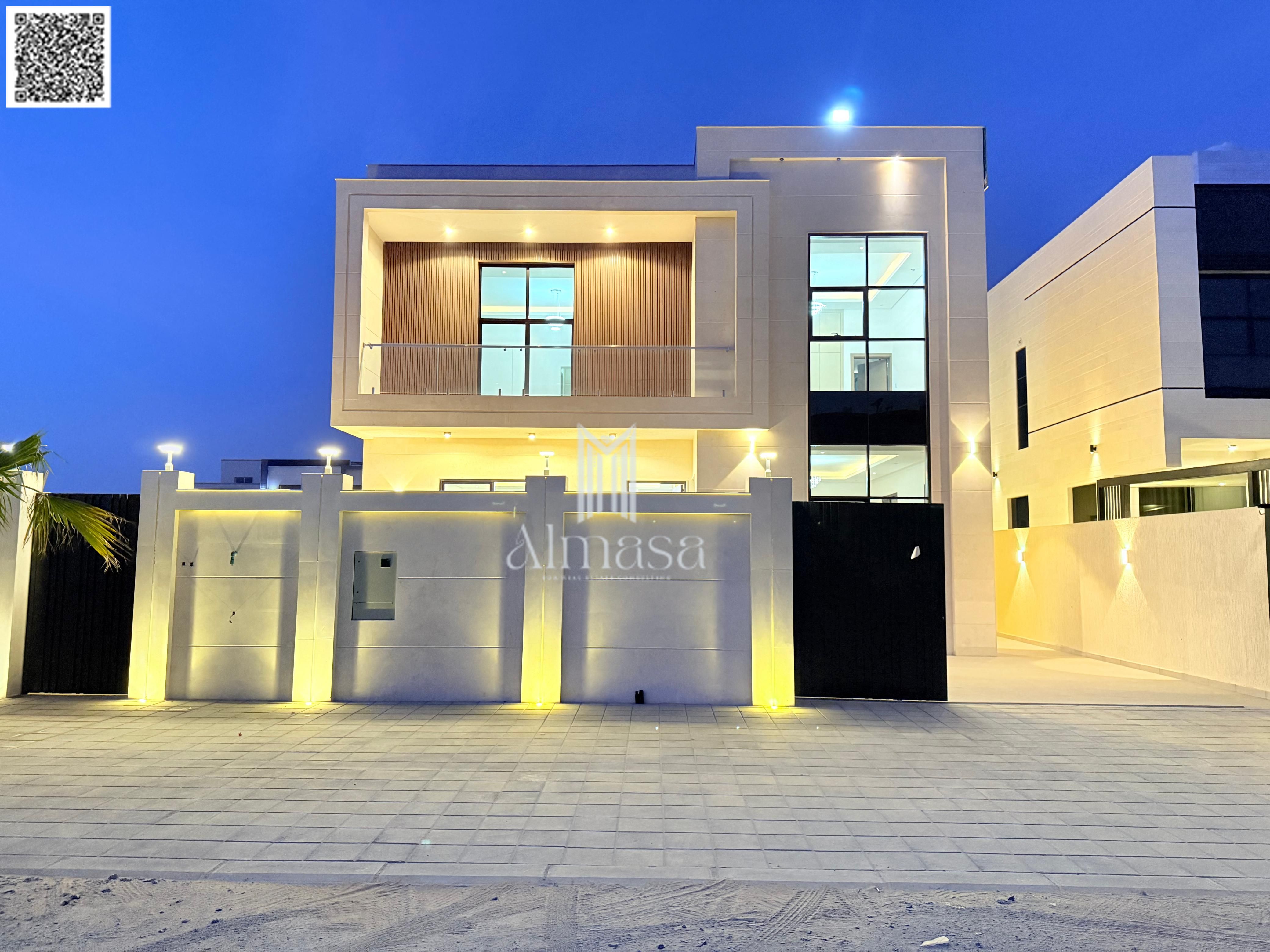 A golden opportunity to own a modern villa with a spacious yard and extremely luxurious finishes, in a prime location behind Al Watan University.