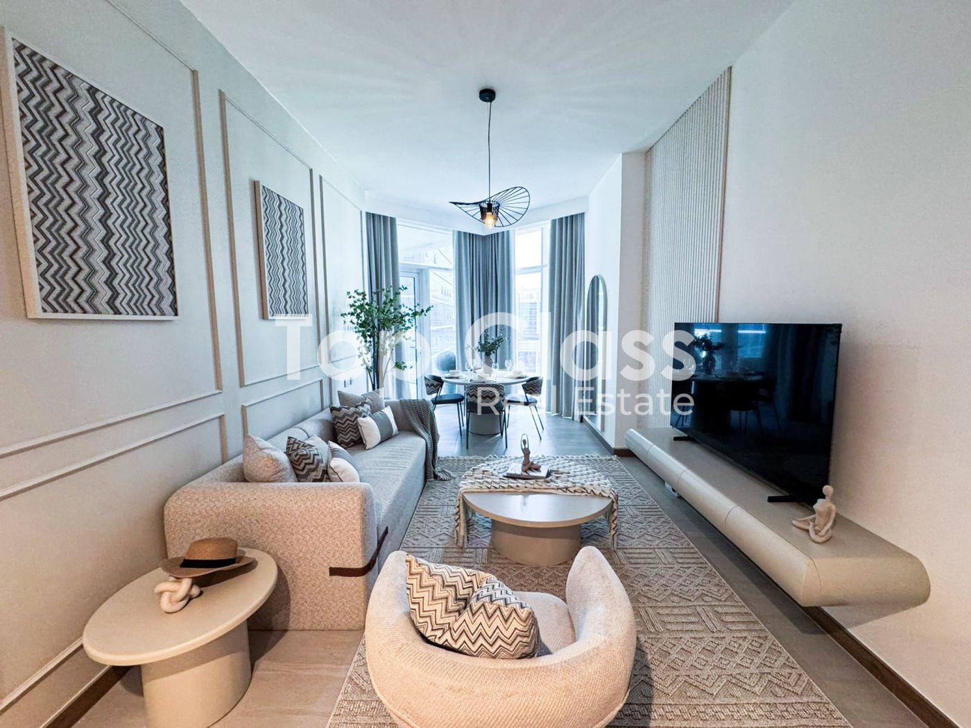 Luxury 1BR | Canal & Pool View | All Bills Inc.
