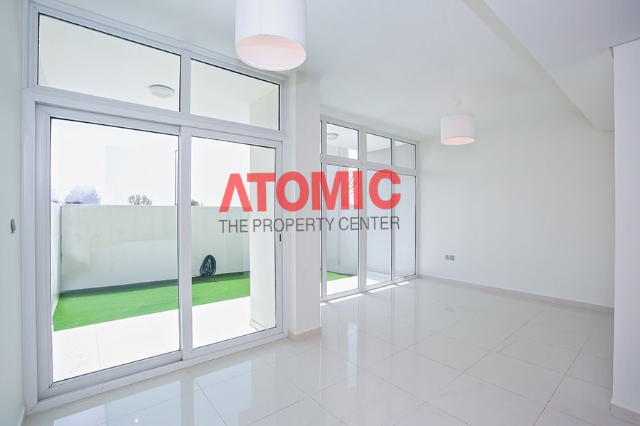 Spacious Layout | Unfurnished | Ready to Move