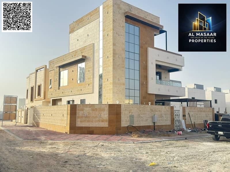 Opportunity to own a corner villa directly on the road with a swimming pool, rooftop terrace, and space for elevator installation at a special price i