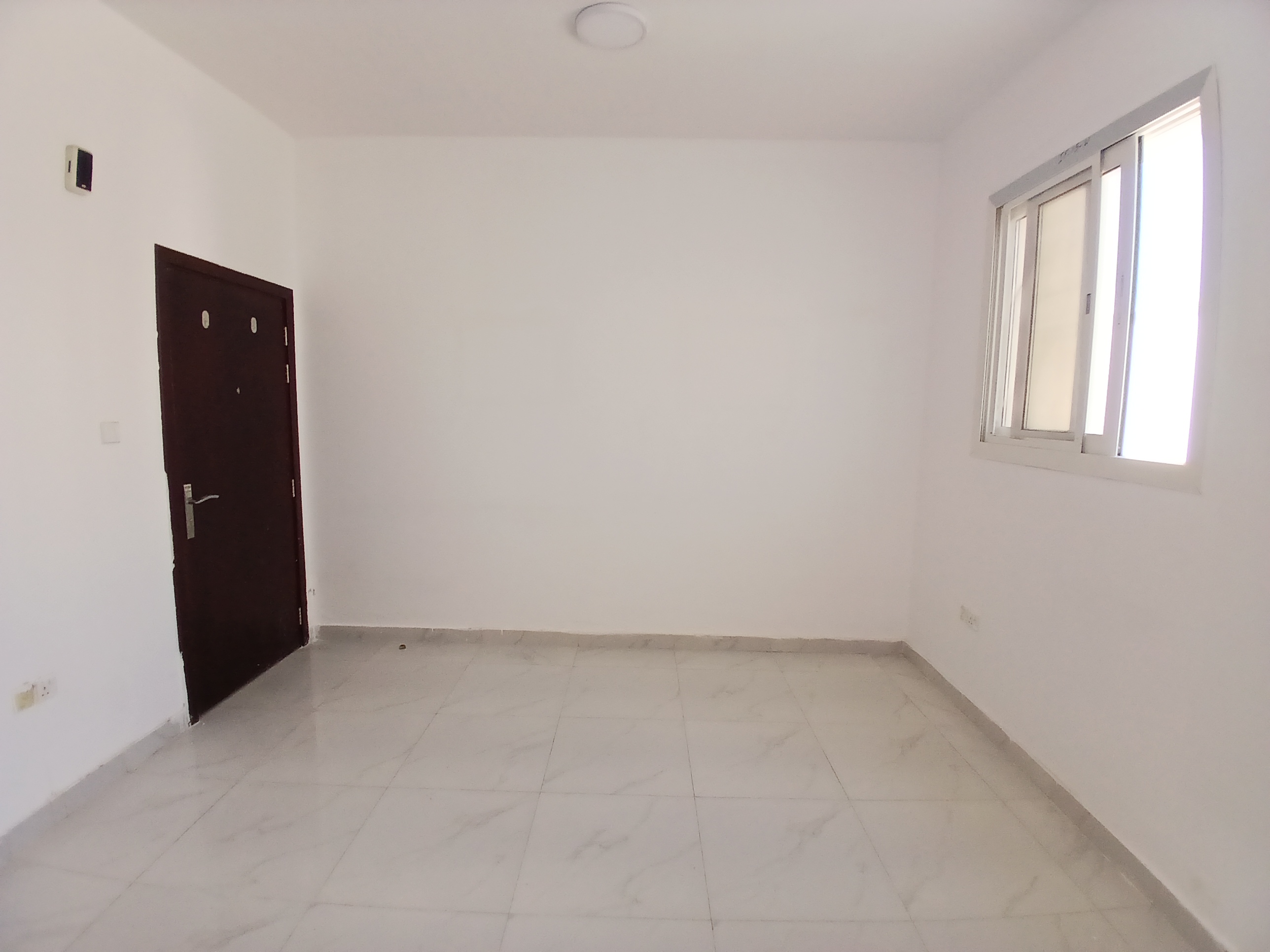 Like A Brand New Building lavish 1bhk fully family Building just rent 33k near safari mall