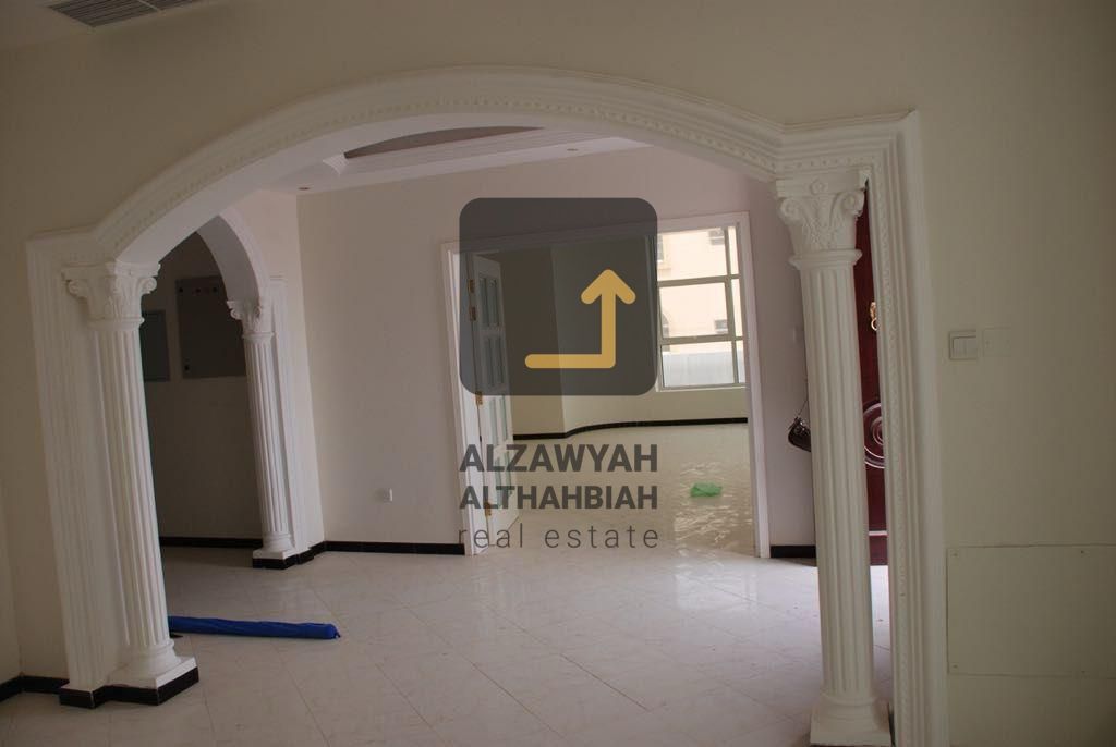 Luxury 4-Bedroom Villa with Pool & Garden – Al Azra