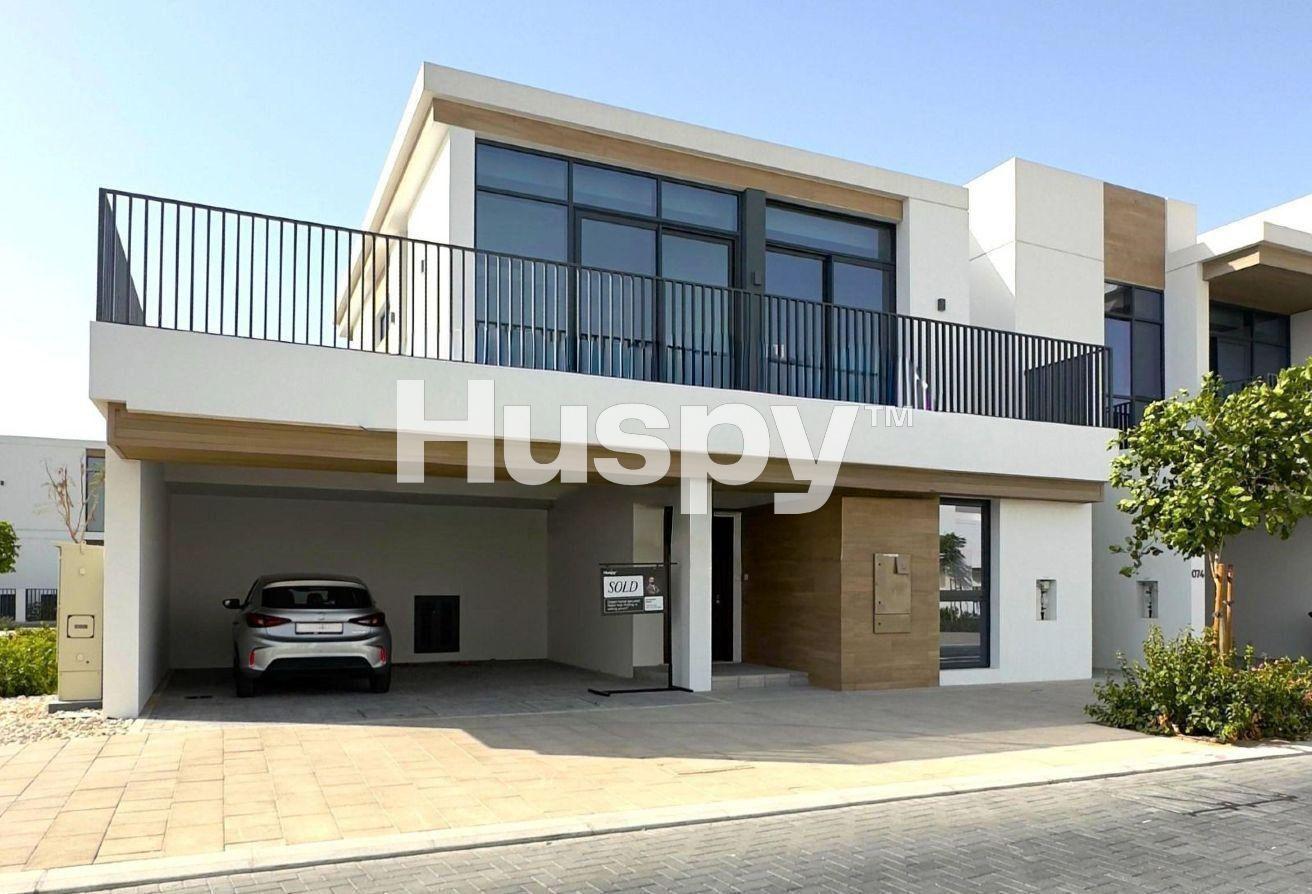 Corner Villa | Single Row | Vacant