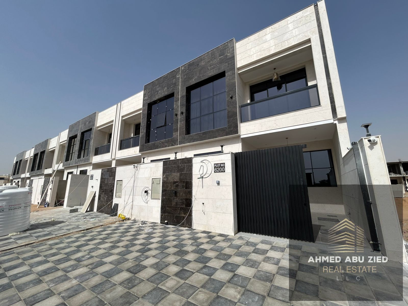 Semi Furnished l Free Hold l Prime Location l Big Space | Roof