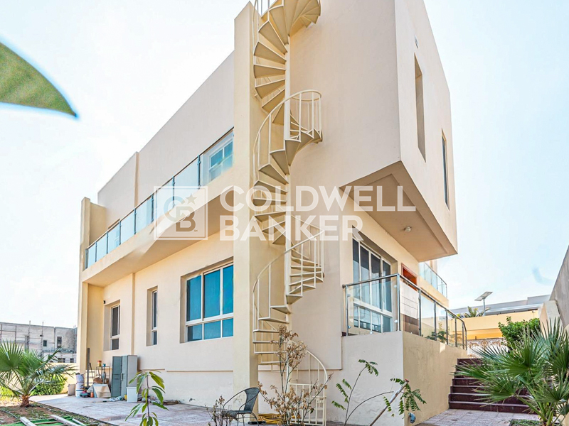 Ready To Move | Huge Layout | Vastu