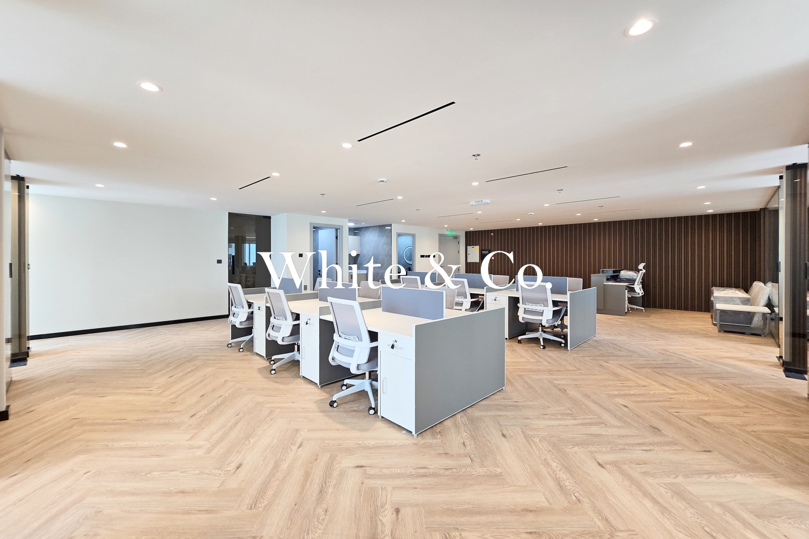 High Floor | Next to Metro | Lake View