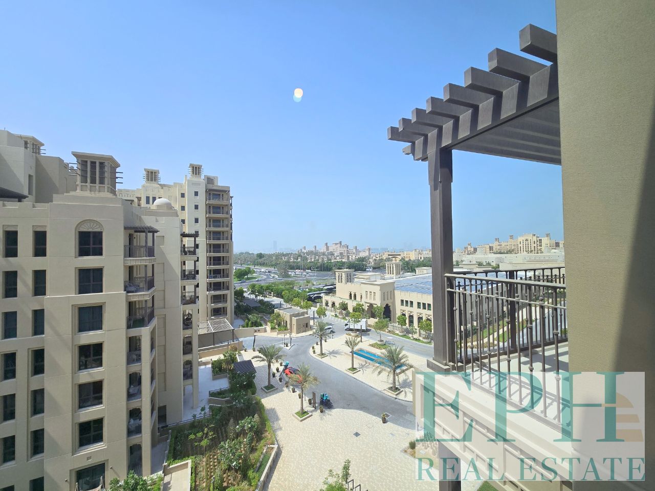 SUNSET VIEW | READY TO MOVE | BRAND-NEW UNIT