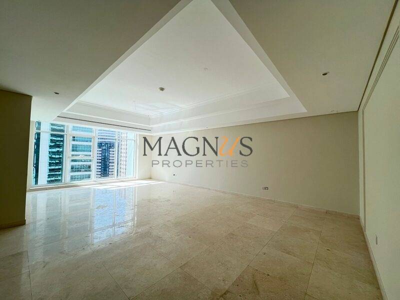 LAVISH UPGRADED | VASTU COMPLIANT | LAKE VIEW