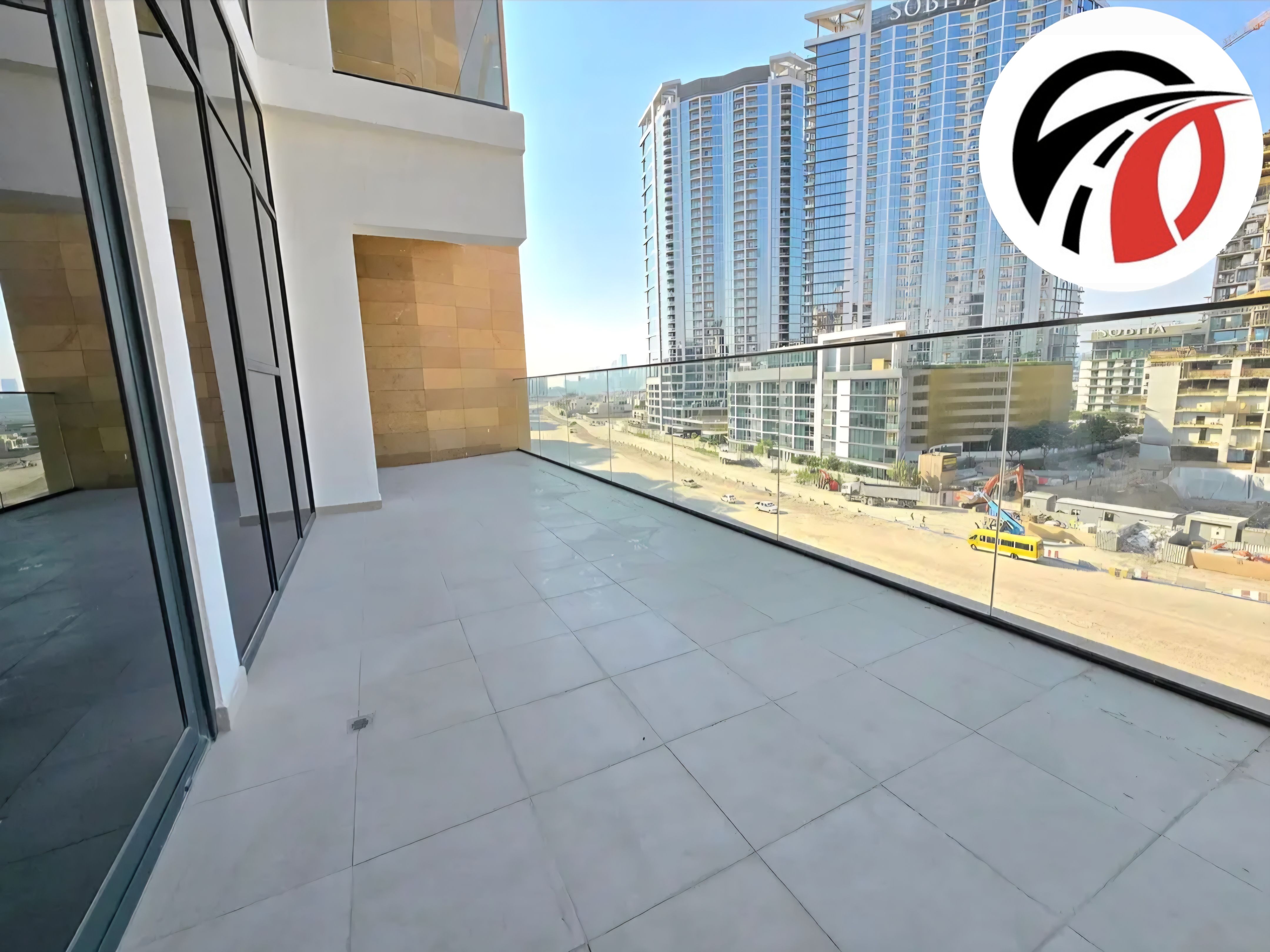 Spacious 3 Bedroom | ExClusive Amenities || Stunning Lagoon View | Prime Location