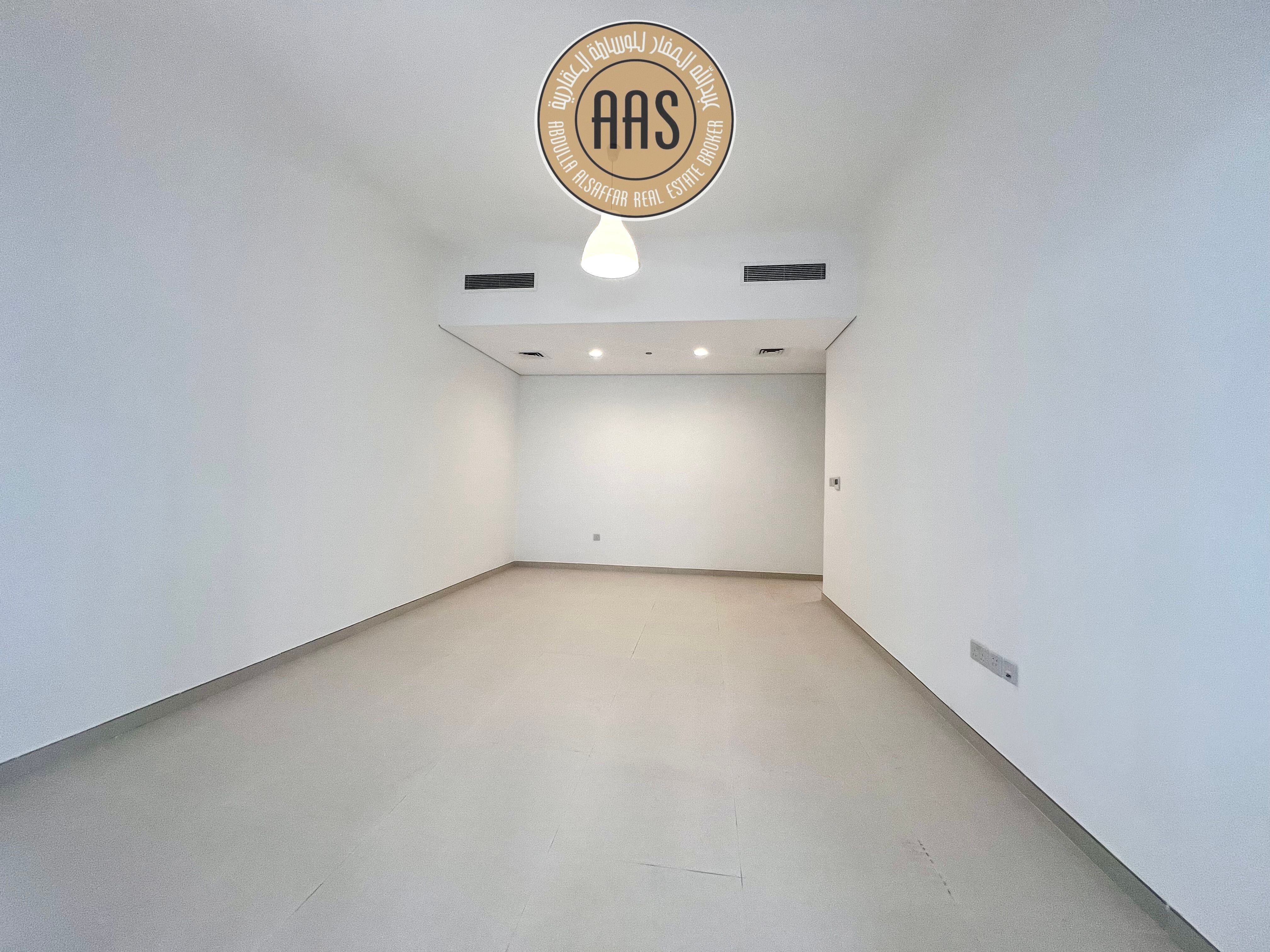 Spacious ready to move 3 bedroom apartment only in 110k