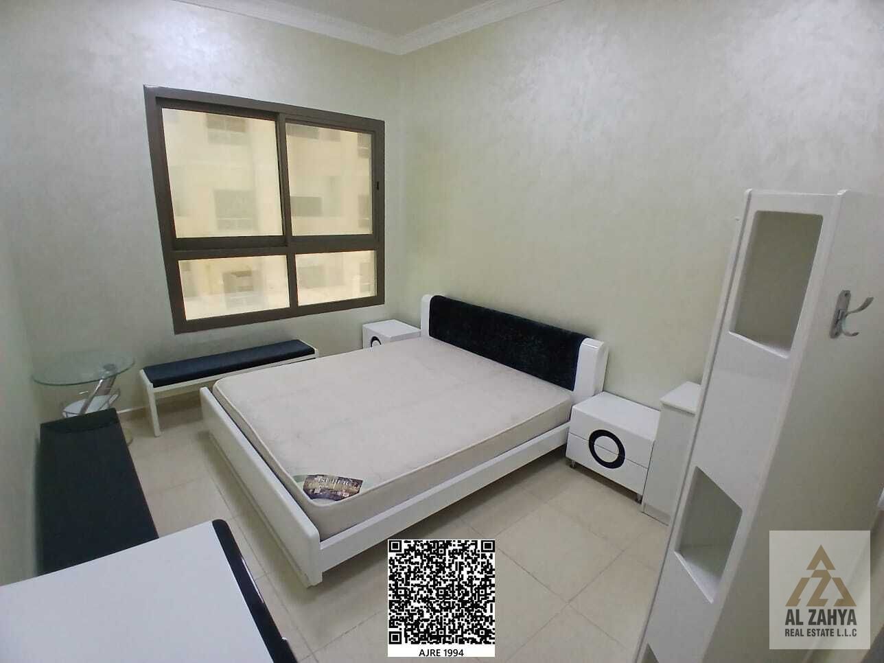 FULLY FURNISH 2BHK AVAILABLE||FOR RENT||PARADISE LAKE-B9 TOWER ||WITH PARKING||BEST OPPORTUNITY FOR LIVING.
