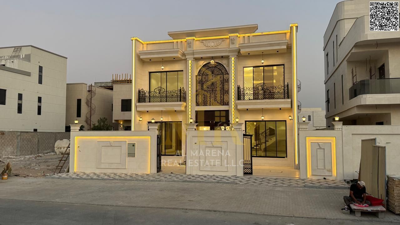 Own a miniature palace of 4300 sq ft, ready for immediate occupancy, with all-inclusive air conditioning, no service charges, and freehold ownership f