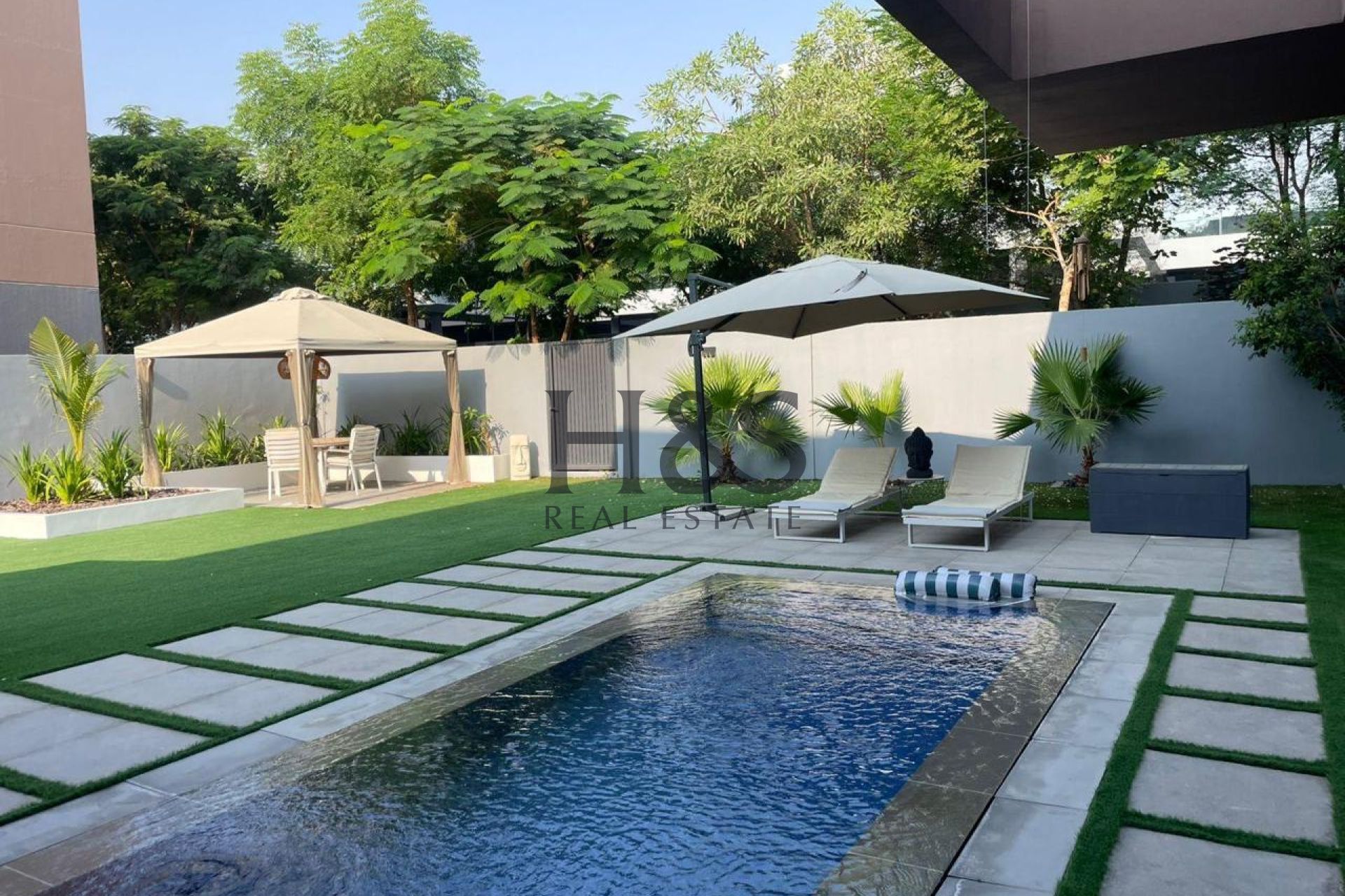 4BR Luxury Villa | High-End Upgrades | Exclusive Private Pool