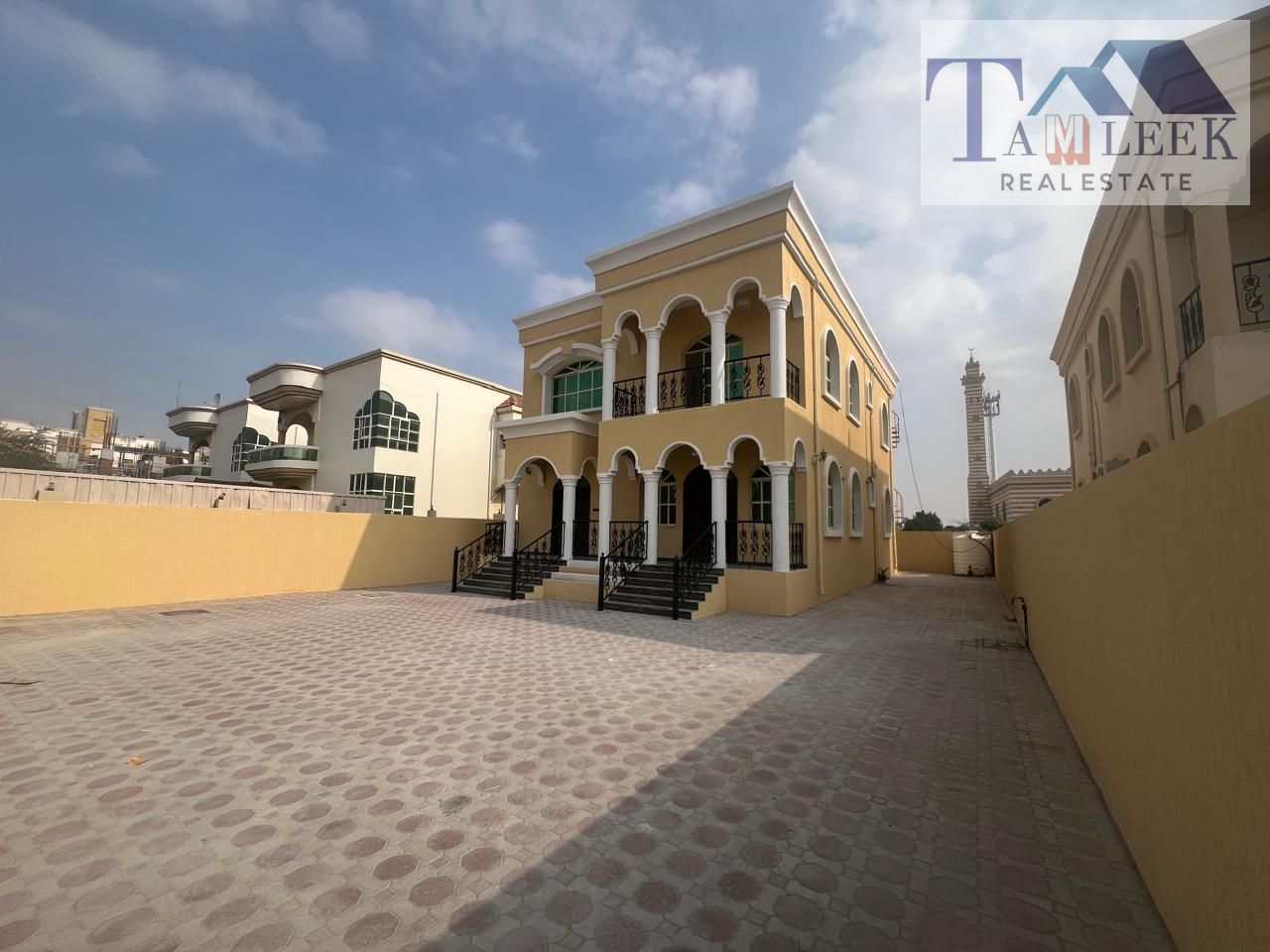 For sale: A distinctive residential villa in Al Rawda 2 area, Ajman, located directly on Algeria Street.