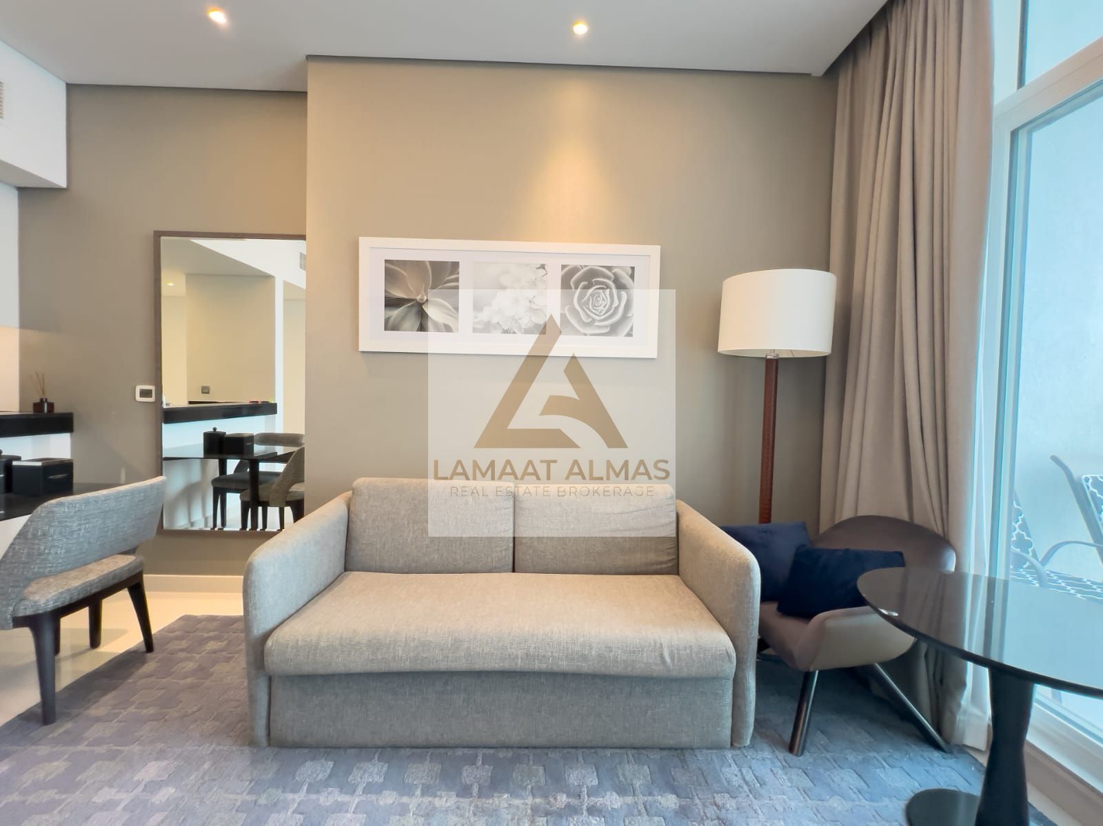 Lux Living | Top Floor | Unobstructed Canal Views