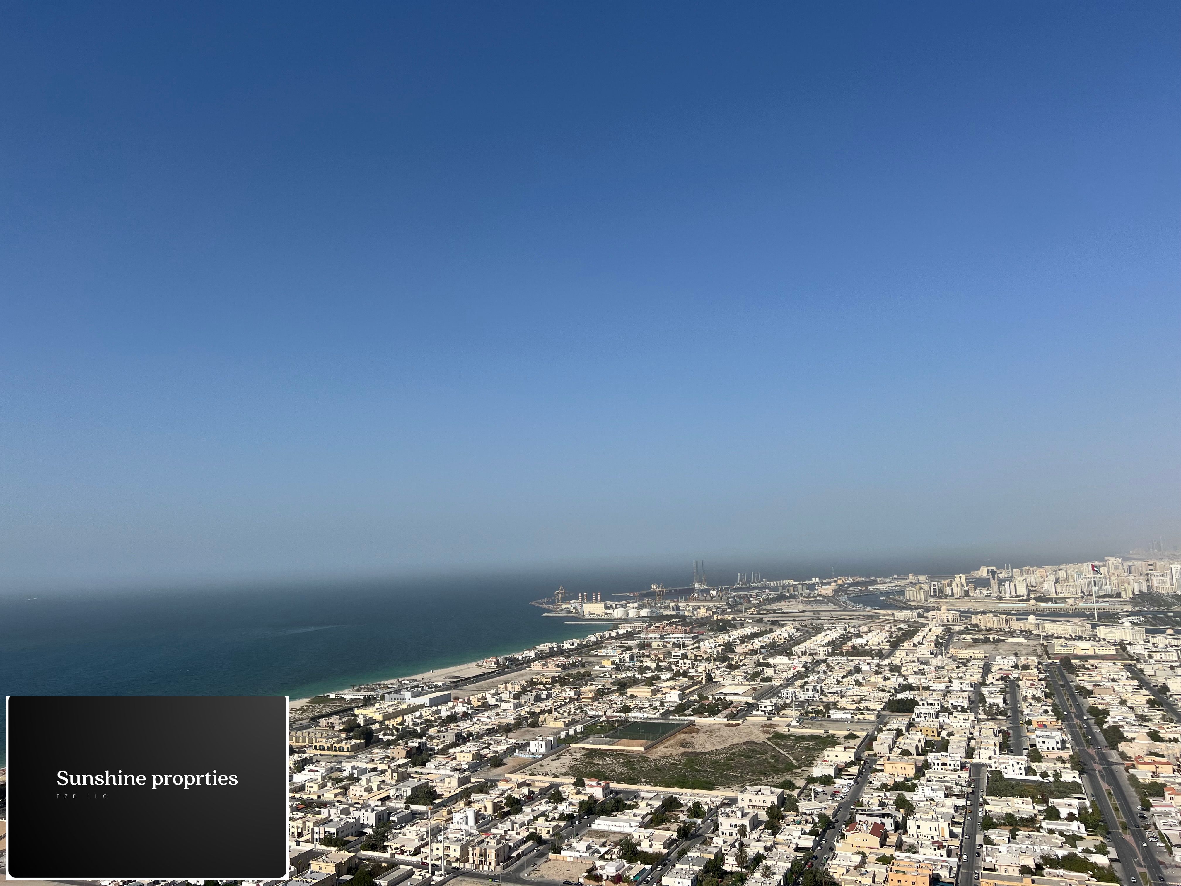 Ready To Move Huge Size 4Bedroom Apartment With Maidroom Parking Free