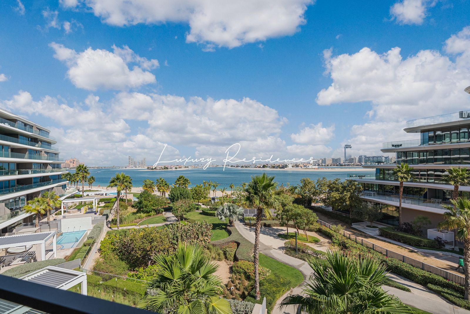 Brand new | Sea and Palm View Corner Unit