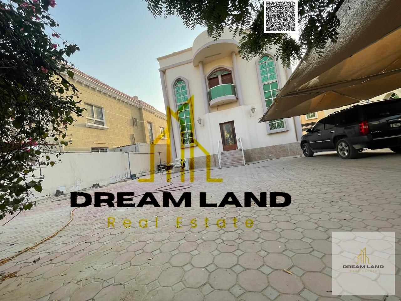 Including water and elc , Amazing villa, consists of 5 master bedrooms with built in wardrobes and rooftop, now for sale in upscale area,
