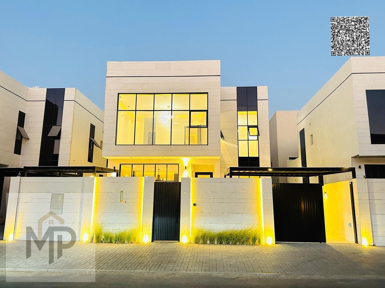 A villa in a very special location, close to Sheikh Mohammed bin Zayed Road, an ideal opportunity for housing and investment, directly from the owner,