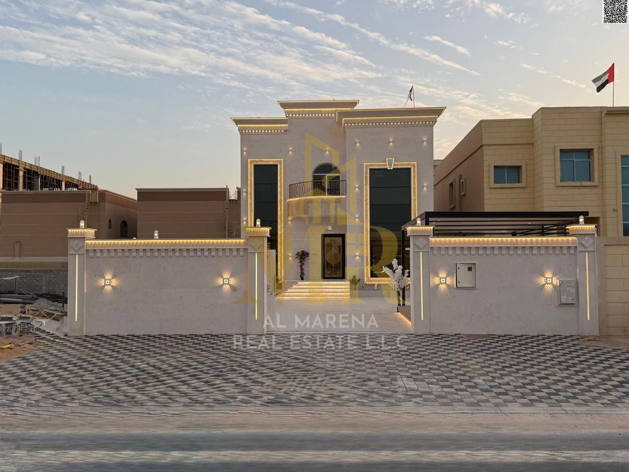 Own your dream villa directly opposite the mosque and school, with luxurious and elegant finishes, including water, electricity and air conditioning.