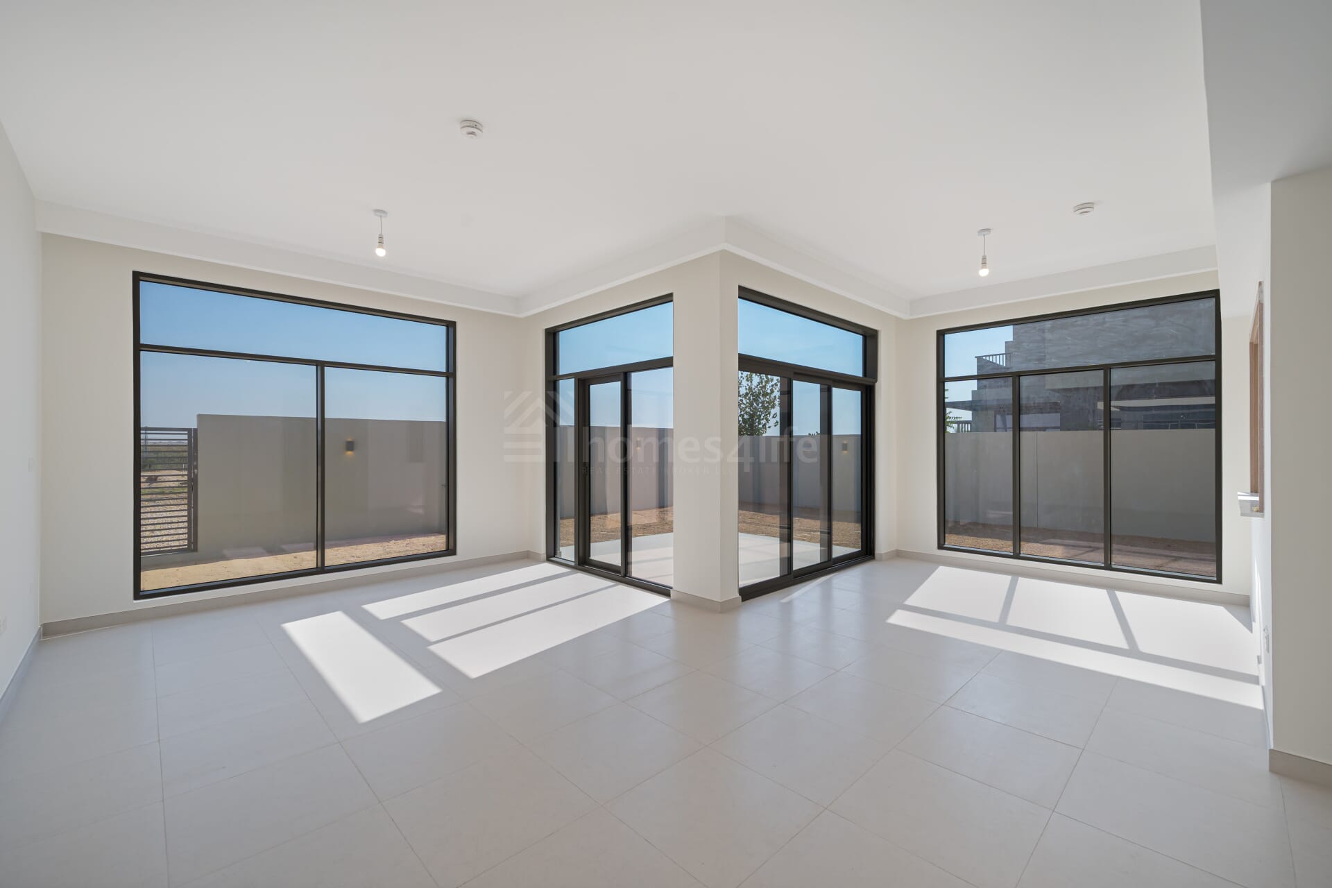 4 Bed + Maids | Ready to Move | Best Deal