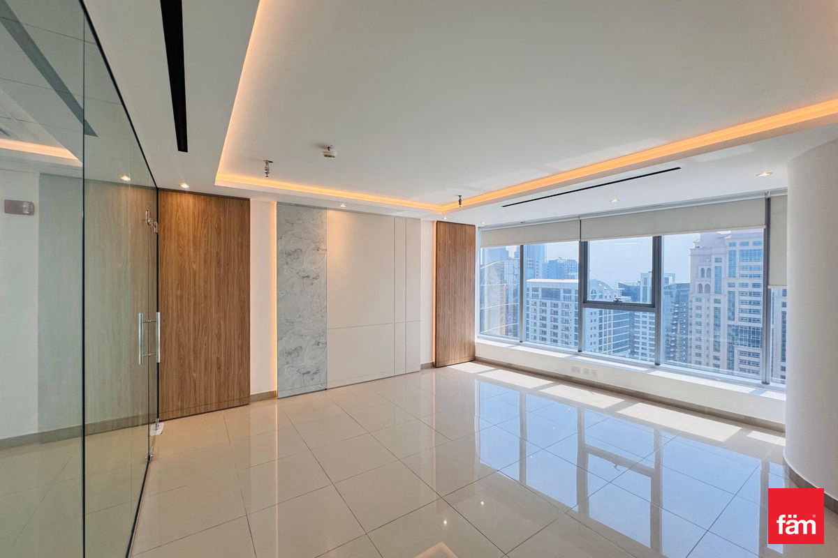 Fully Fitted Office | High Floor | Glass Partition