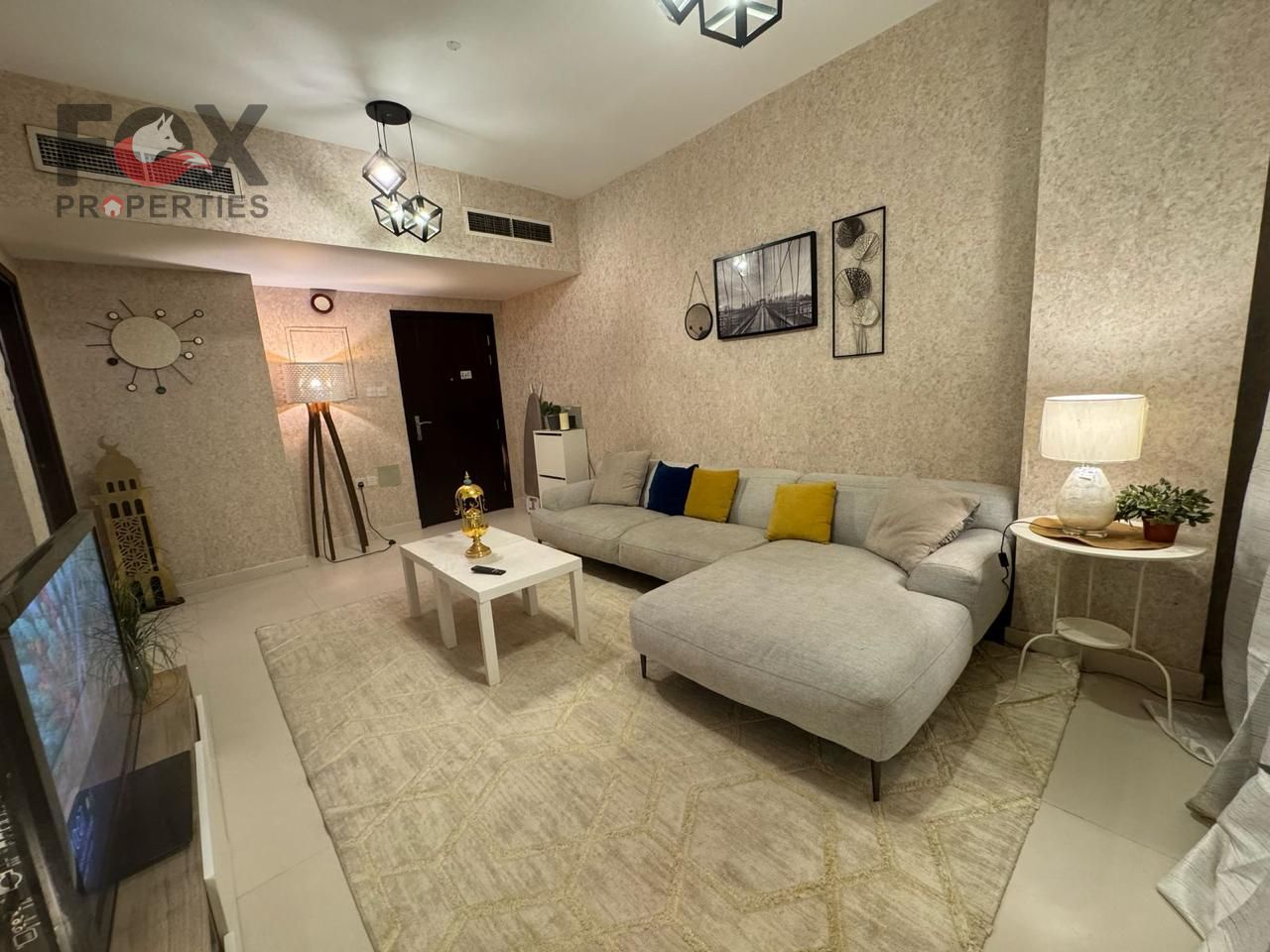 Available for monthly rent One-bedroom apartment with living room, featuring a nice open view and a comfortable living atmosphere