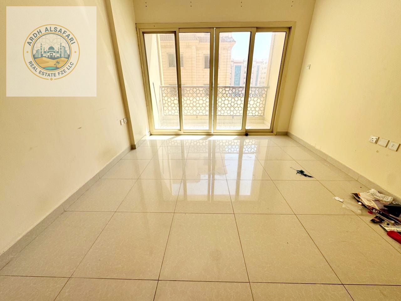 Like brand new luxury apartment 2bhk with 3bathroms and balcony with open view huge size on very reasonable price visit it hope you will like