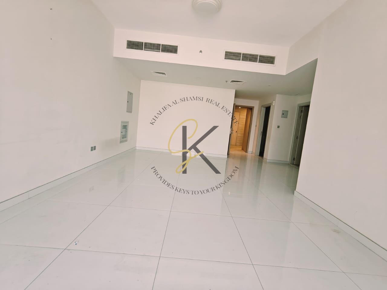 Massive 2900 Sqft Unfurnished 3BHK with 3 Washrooms & Dedicated Parking for Rent in Muwailah Commercial, Sharjah | Prime Family Living