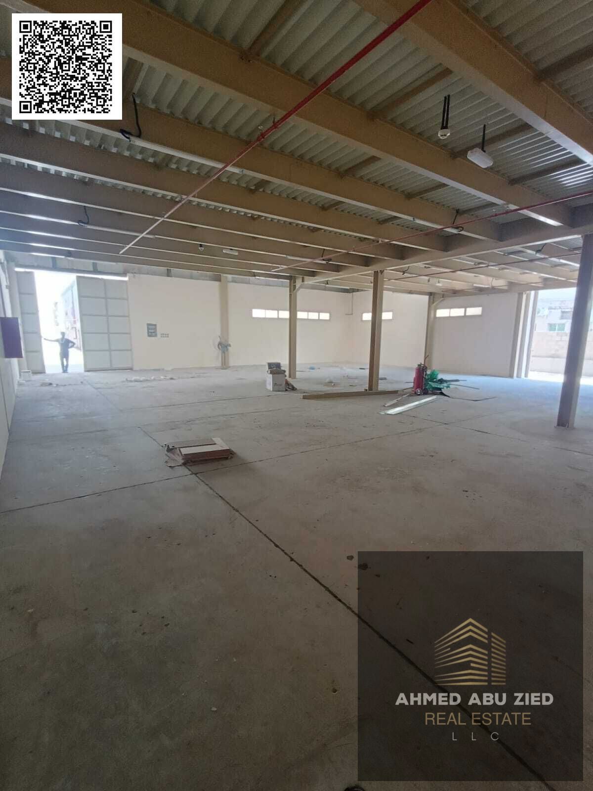 3 warehouses for rent in Al Jurf Industrial Area 1 on a main road – 6000 sq ft – 22KW electricity and ready weighbridge – AED 310,000 near Mohammed Bi