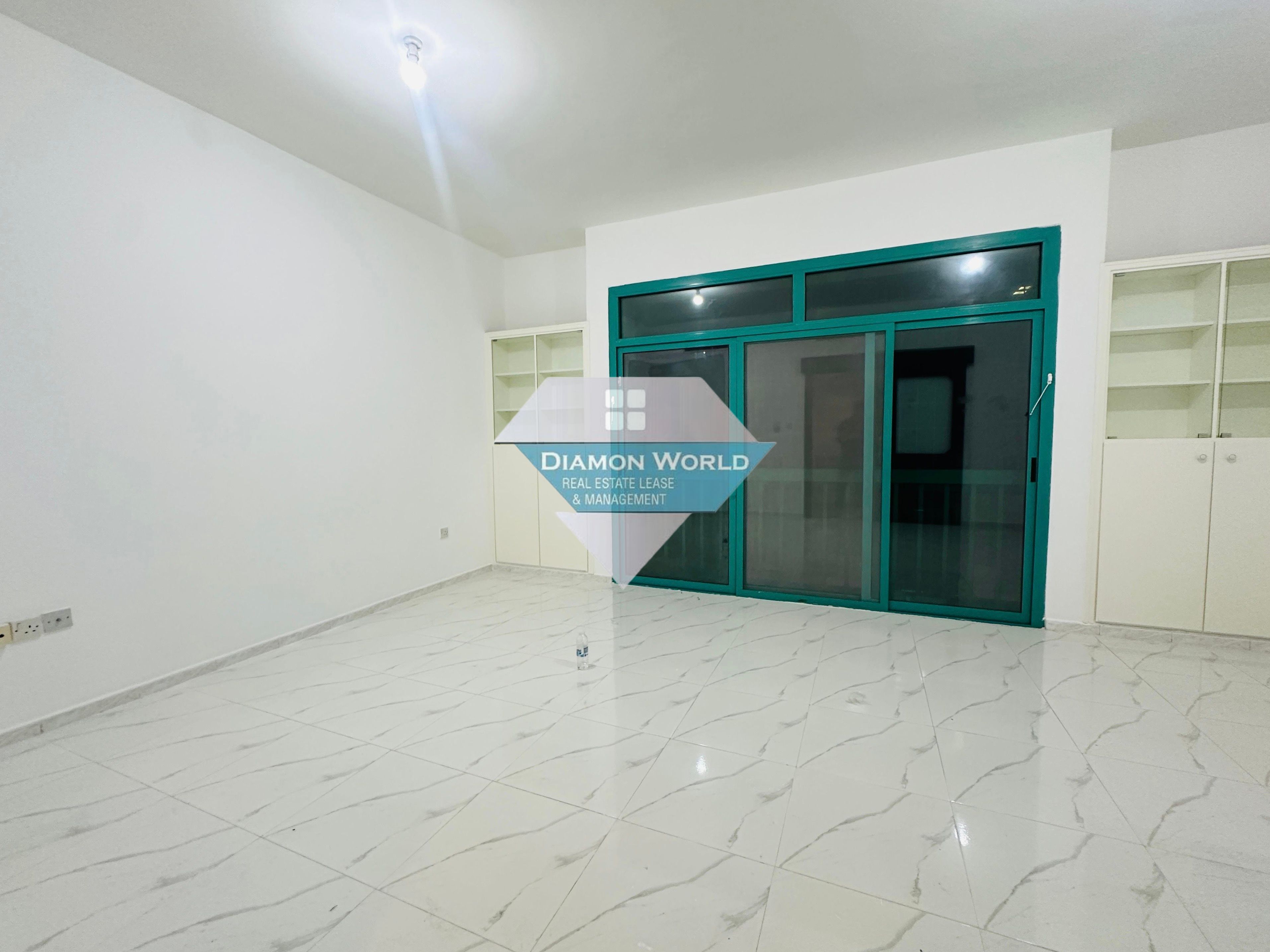 Specious 2 Bedroom Hall Apartment At Prime Location