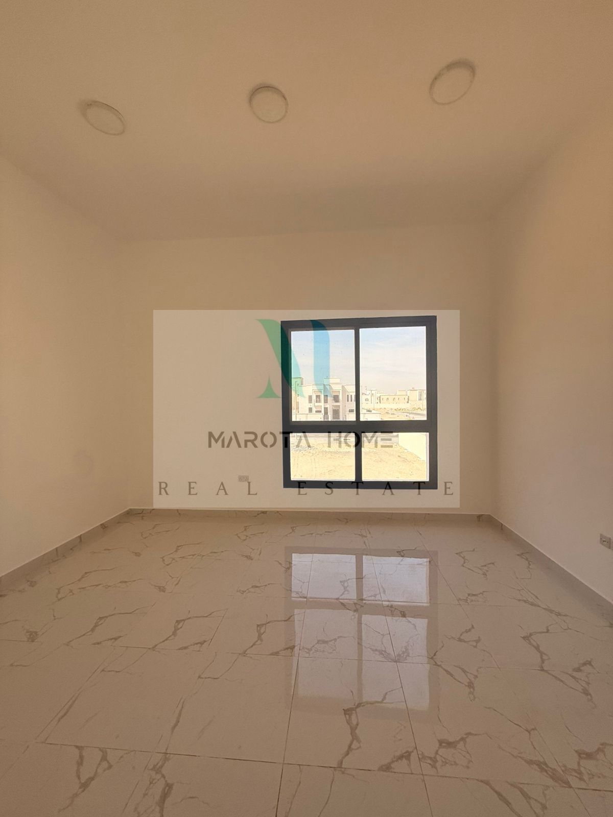 For Rent, 5 master Bedrooms, Prime Location
