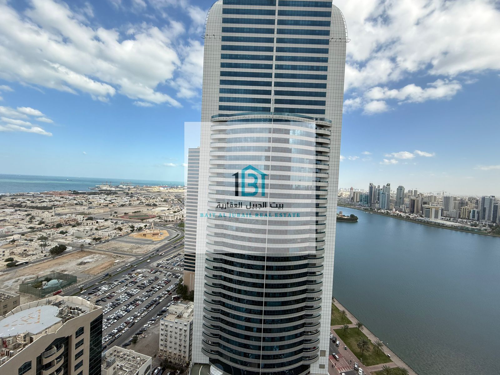 For Sale: Luxury Apartment in Blue Tower – Al Majaz 3, Sharjah