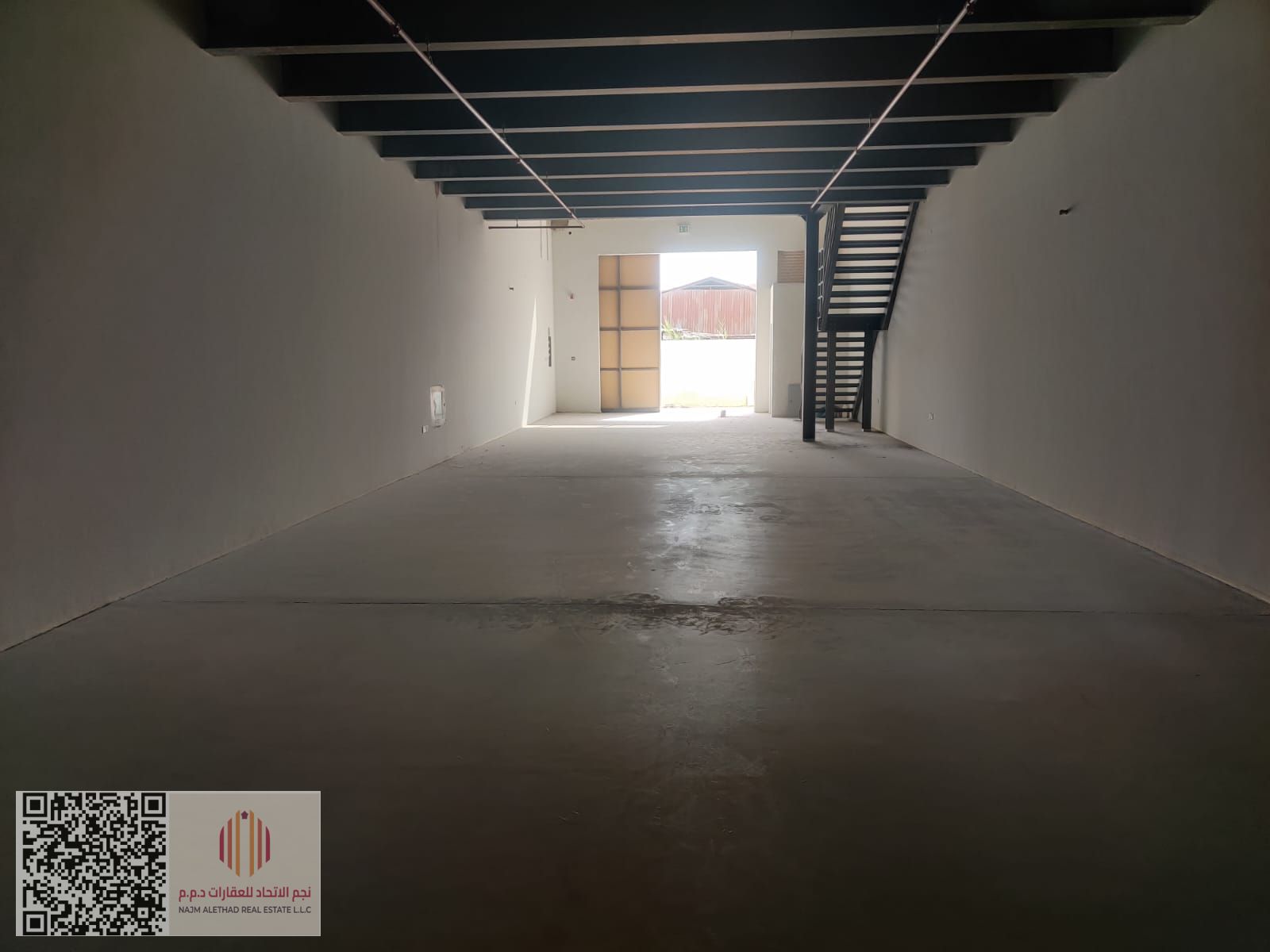 – Industrial Warehouses for Rent in Ajman Industrial Area Well-equipped industrial warehouses are available for rent in a prime industrial location i