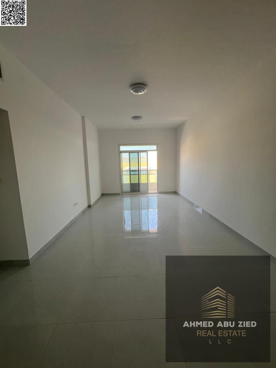 Elegant and beautiful two-bedroom apartment for annual rent - Two master bedrooms - Living room - Three bathrooms - Laundry room - Balcony - Close to