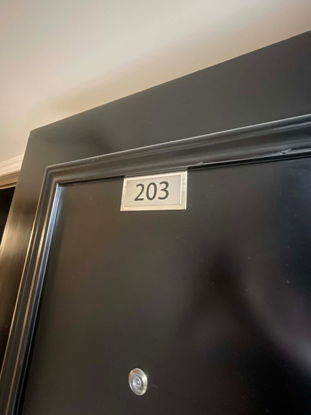For rent in Muwaileh – Sharjah Very upscale building One bedroom and living room with excellent space 2 bathrooms Prime location close to