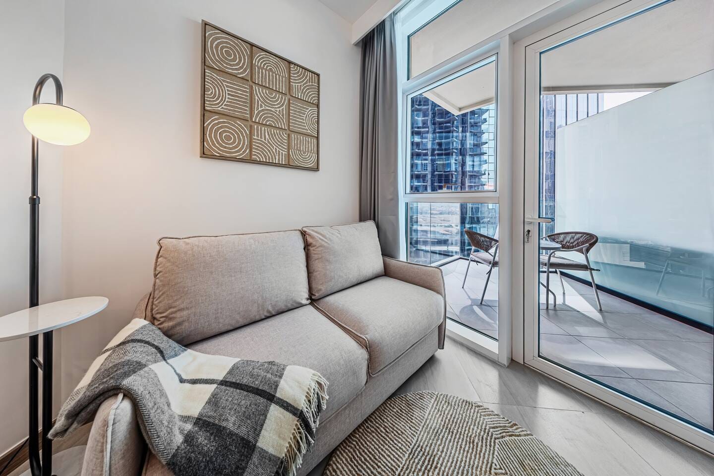 Fully renovated studio | Fully furnished | Canal-side living