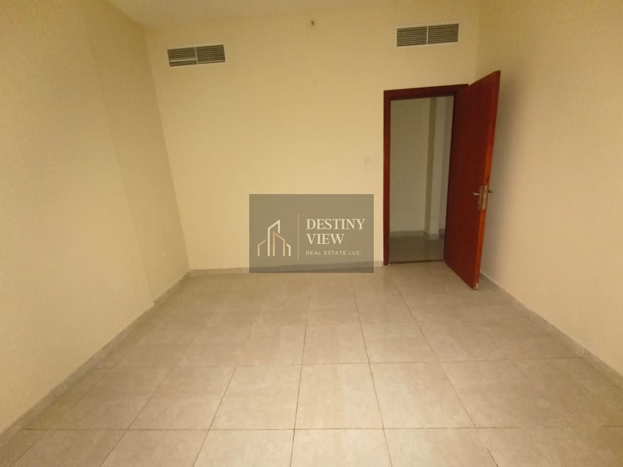 Like brand new lavish 1bhk apartment fully family Building