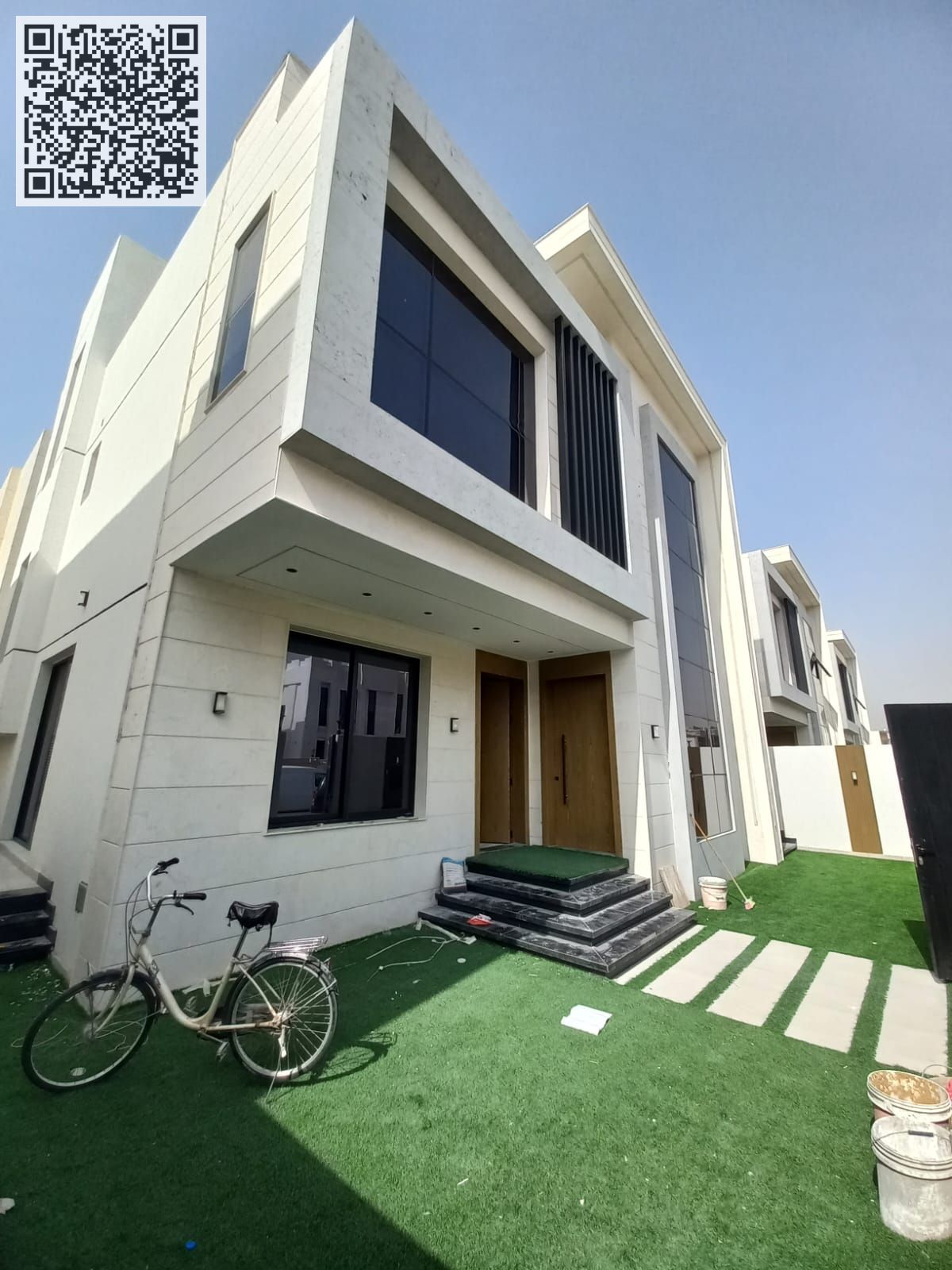 Elegant 5BR Master Villa with Swimming Pool | Prime Al Zahiya | 120K