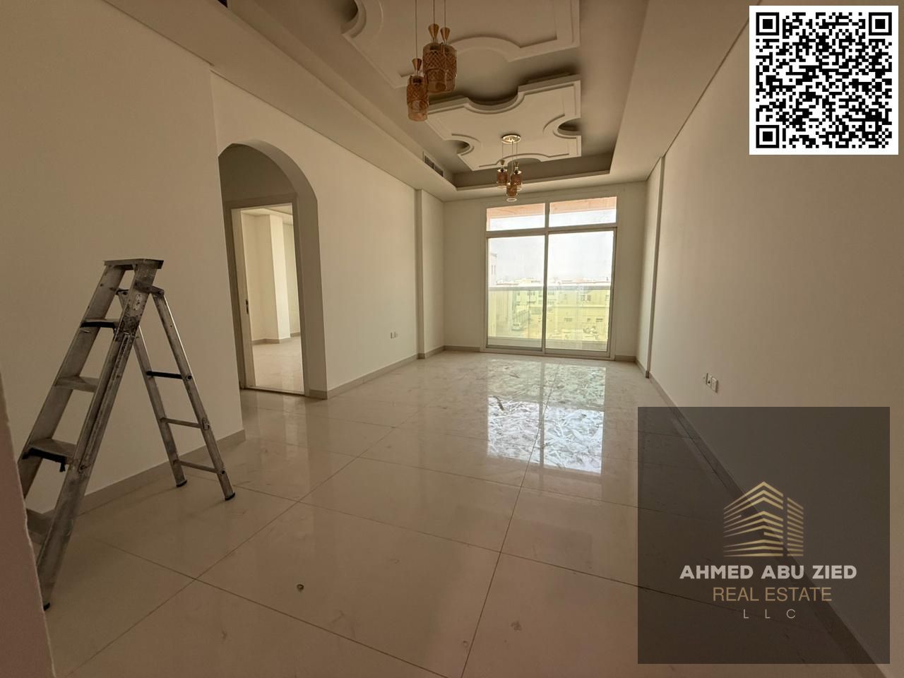 3BR Apartment with Hall for Annual Rent | Located in Al Mowaihat 3 | 3 Bedrooms | Spacious Hall | Balcony | Built‑in Wardrobes | Central AC