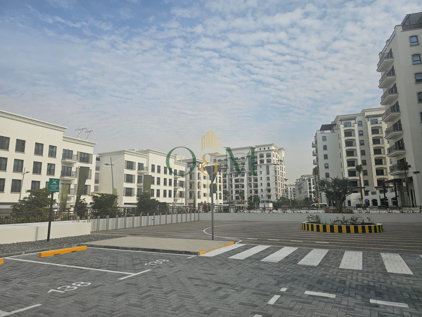 Furnished 1BR | Ground floor | Huge terraced