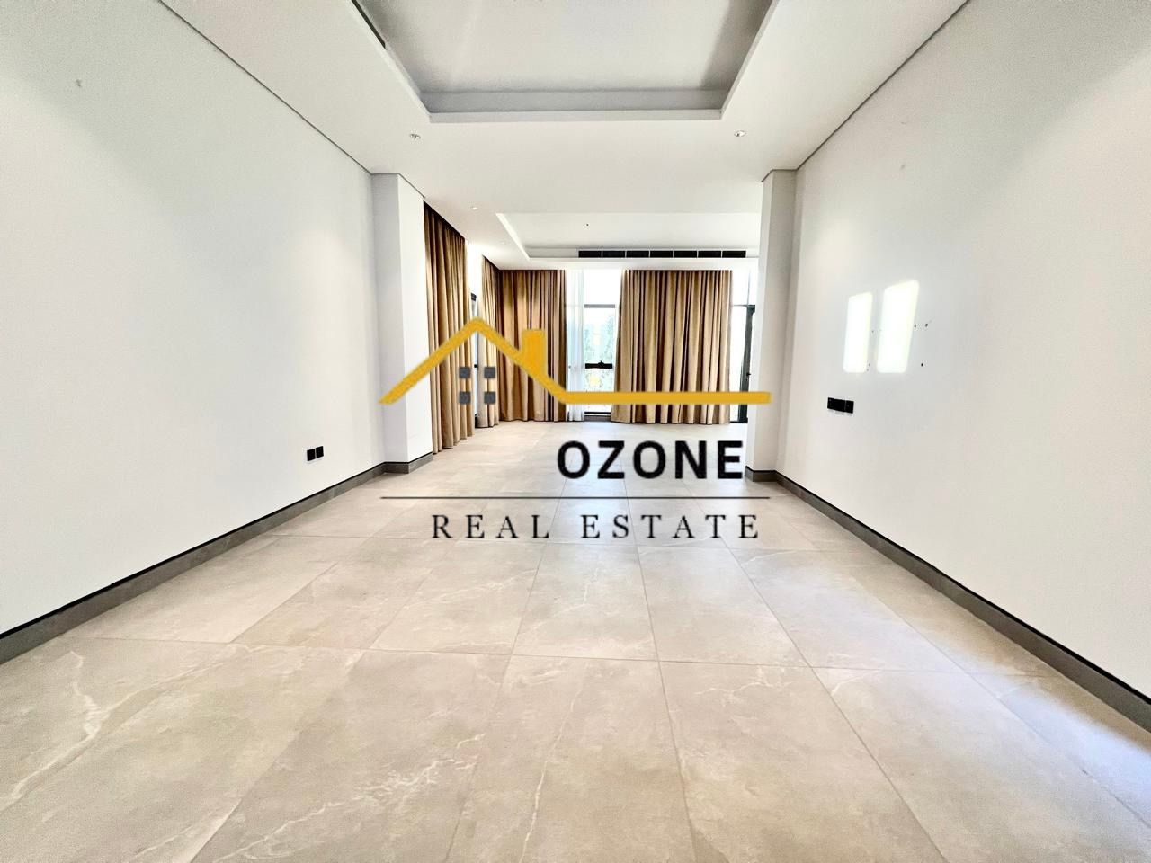 Hot Offer All Master Rooms\*Maid Room