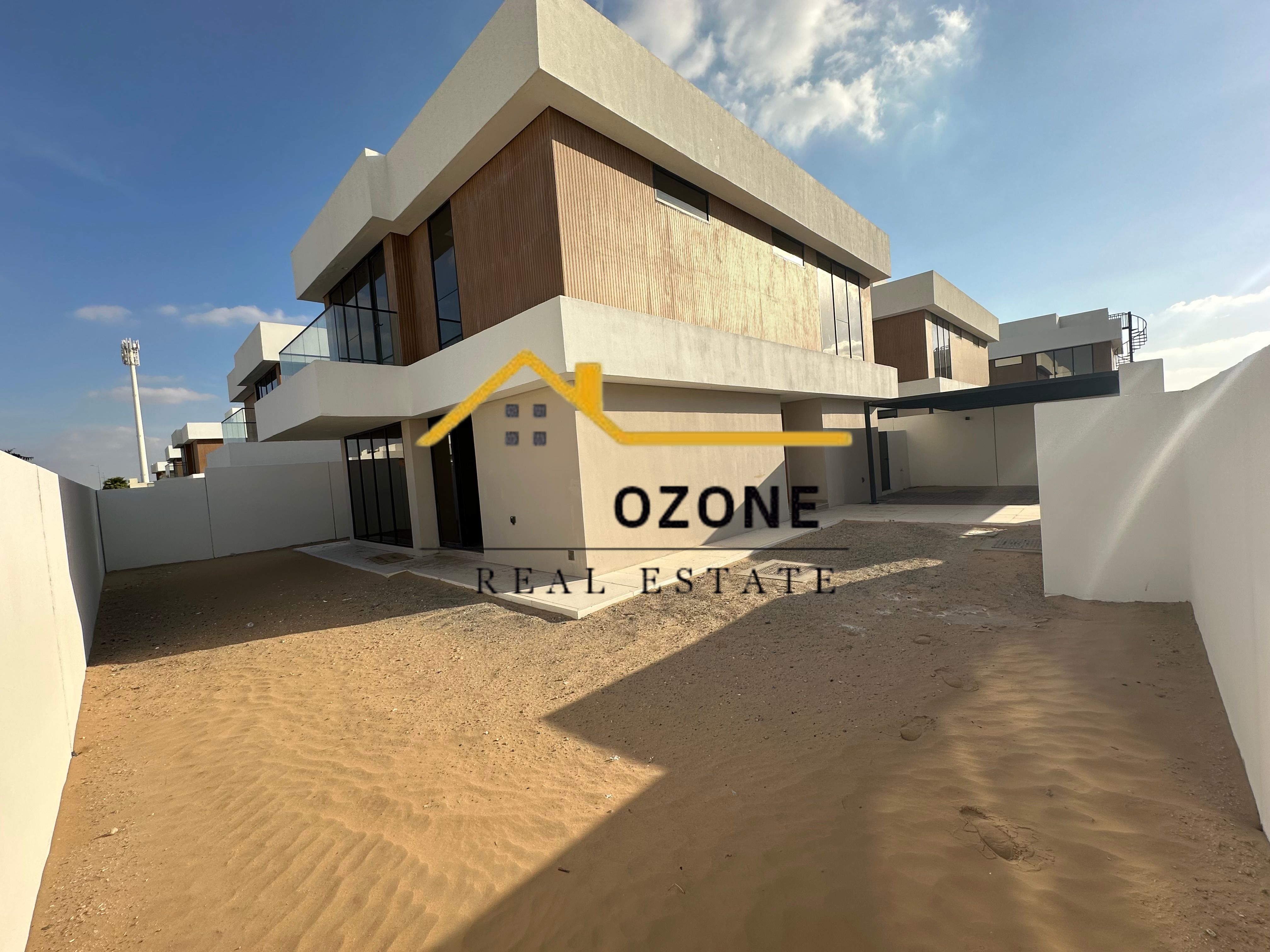 Brand New 3 Bedrooms Villa\*Master Rooms\*Maid Room\*Garden space