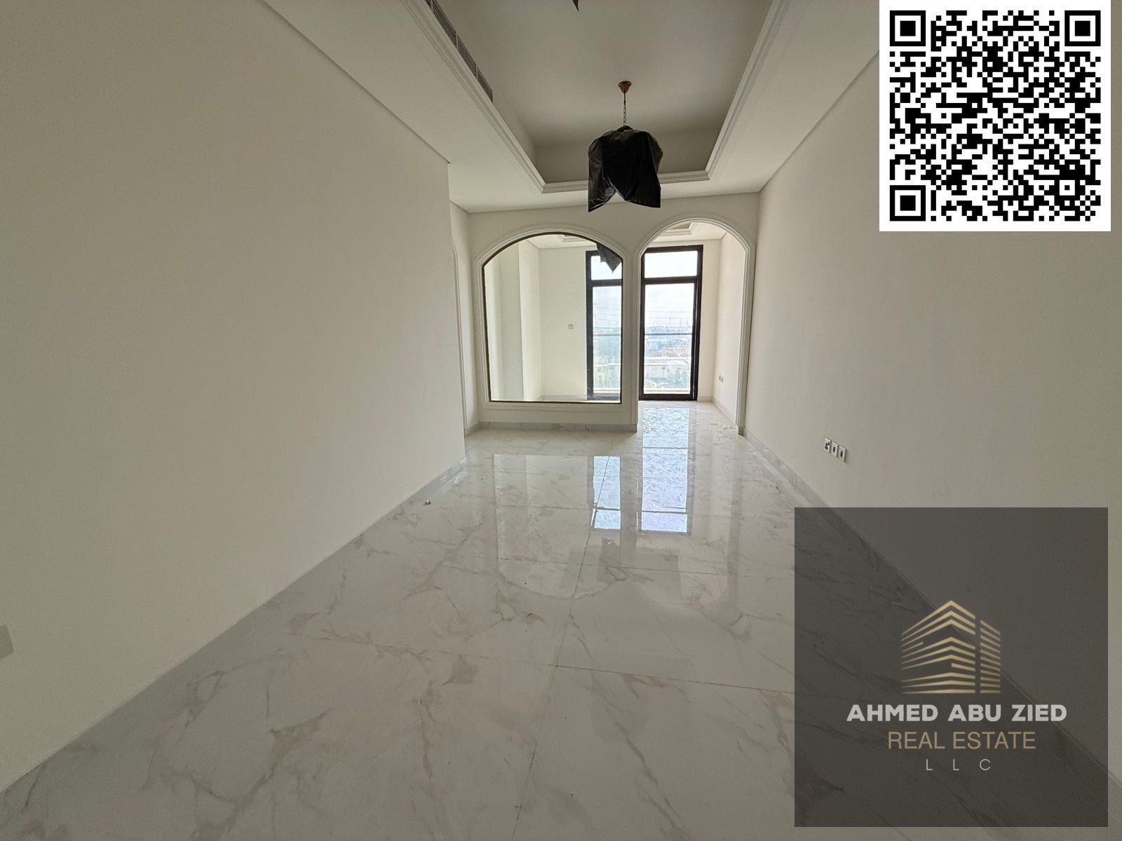 3BR Apartment with Hall for Annual Rent in Al Tallah 2 | First Tenant | 3 Bedrooms | Hall + Majlis | Built‑in Wardrobes | Central AC | Balcony | 3 Bat