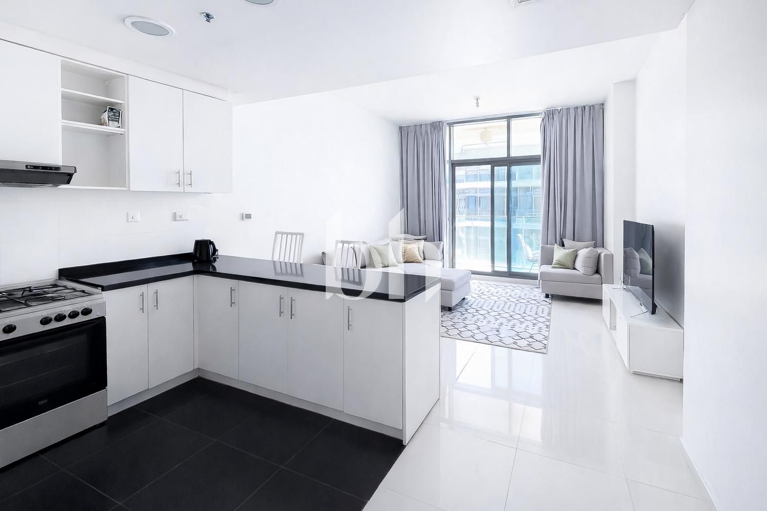 Stylish Fully Furnished 1 Bedroom| Golf Promenade