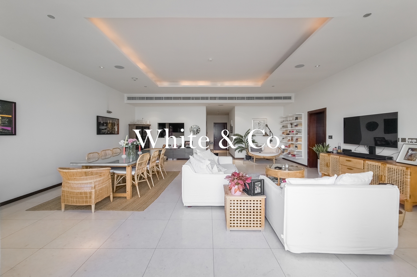Vacant March 7 | High Floor | Sea Views