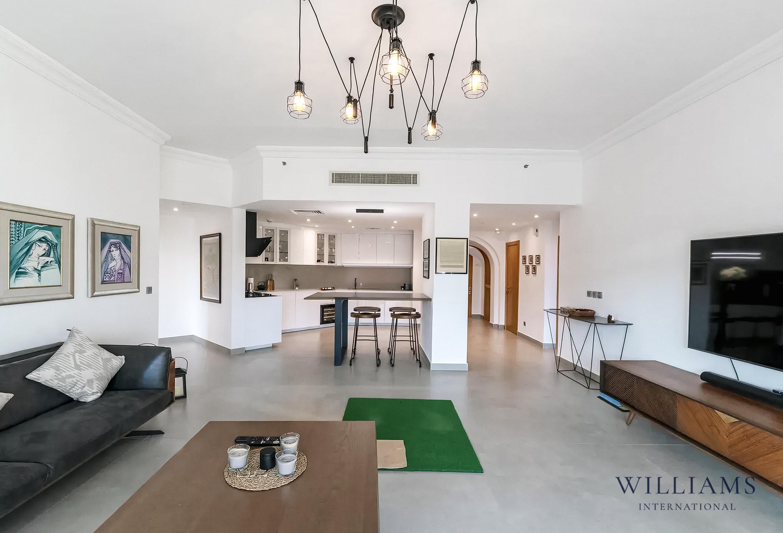 FULLY UPGRADED | CLOSE TO MALL | HIGH FLOOR